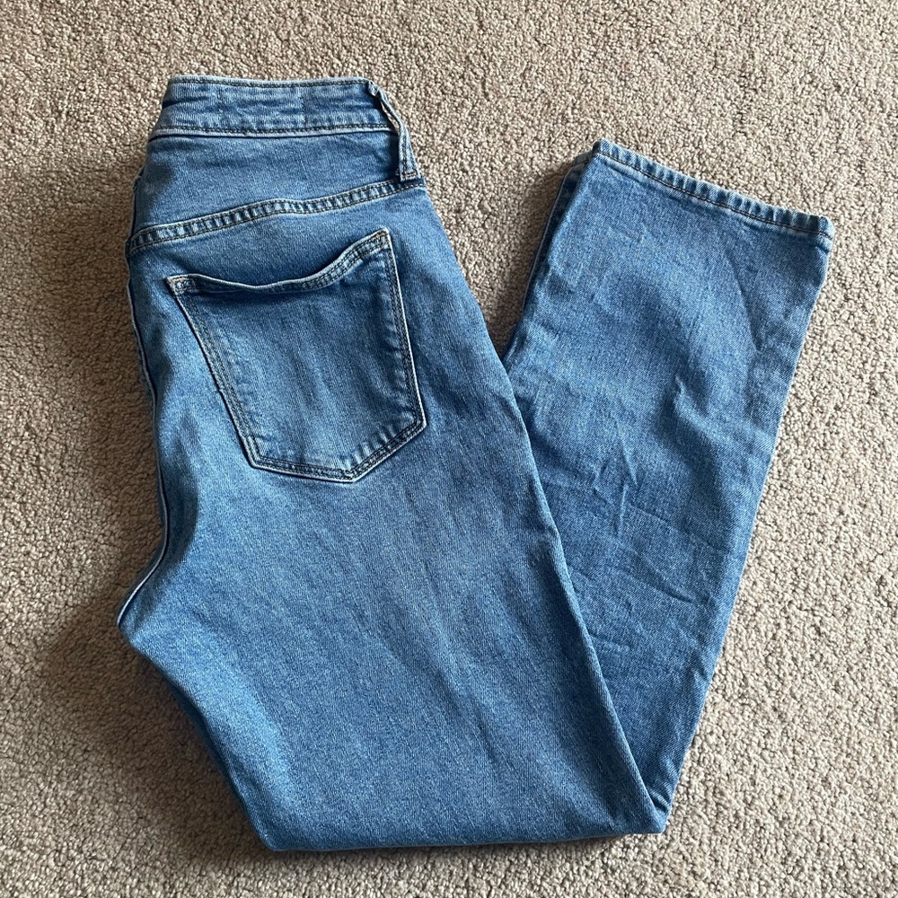 Universal Thread High Rise Slim Straight Jeans